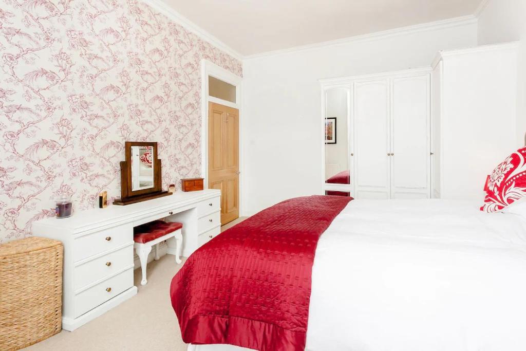 Stunning Flat - Royal Mile Near Edinburgh Castle With Wifi Lejlighed Eksteriør billede